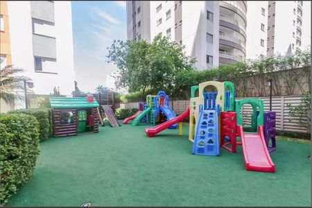 Apartamento para alugar com 75m², 3 quartos e 2 vagas Apartamento para alugar com 75m², 3 quartos e 2 vagasÁrea comum - Playground