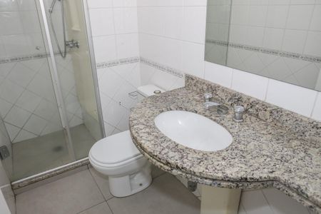 Apartamento para alugar com 75m², 3 quartos e 2 vagas Apartamento para alugar com 75m², 3 quartos e 2 vagasBanheiro Social