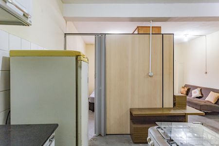 Cozinha de casa para alugar com 1 quarto, 30m² em Vila da Saúde, São Paulo