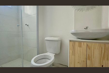 Banheiro de kitnet/studio à venda com 1 quarto, 24m² em Jardim Paulista, São Paulo