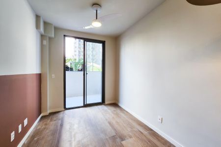 Apartamento para alugar com 34m², 1 quarto e sem vaga Apartamento para alugar com 34m², 1 quarto e sem vagaSala
