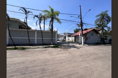 Casa para alugar com 200m², 2 quartos e 5 vagasFachada