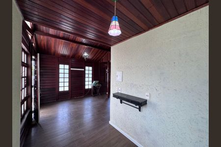 Casa para alugar com 200m², 2 quartos e 5 vagasSala