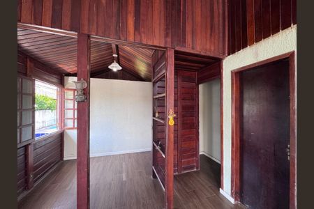 Casa para alugar com 200m², 2 quartos e 5 vagasSala