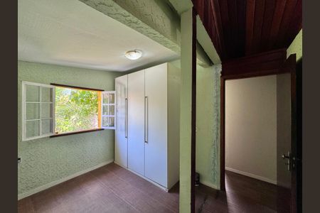 Quarto 1 de casa para alugar com 2 quartos, 200m² em Vargem Grande, Rio de Janeiro
