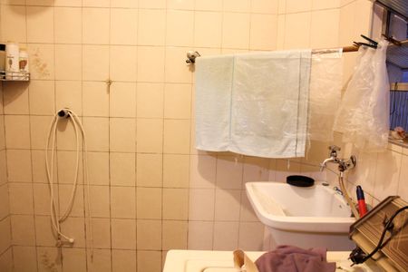 Banheiro de apartamento à venda com 1 quarto, 72m² em República, São Paulo