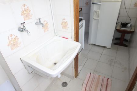 Apartamento para alugar com 60m², 2 quartos e 1 vagaÁrea de Serviço