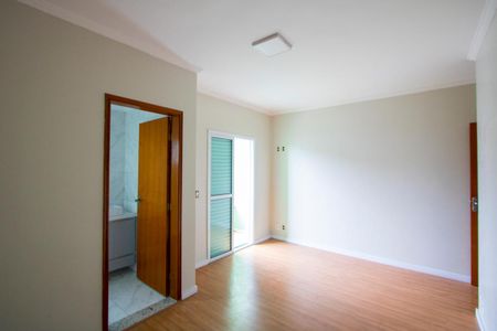 Apartamento à venda com 67m², 2 quartos e 2 vagas Apartamento à venda com 67m², 2 quartos e 2 vagasQuarto 1 - Suíte