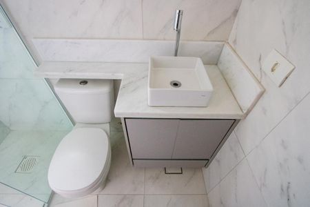 Apartamento à venda com 67m², 2 quartos e 2 vagas Apartamento à venda com 67m², 2 quartos e 2 vagasBanheiro do quarto 1