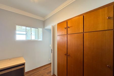 Apartamento à venda com 102m², 3 quartos e 2 vagasQuarto 2 