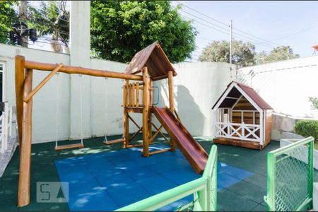 Apartamento à venda com 102m², 3 quartos e 2 vagas Apartamento à venda com 102m², 3 quartos e 2 vagasÁrea comum - Playground