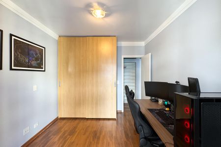 Apartamento à venda com 102m², 3 quartos e 2 vagas Apartamento à venda com 102m², 3 quartos e 2 vagasQuarto 1