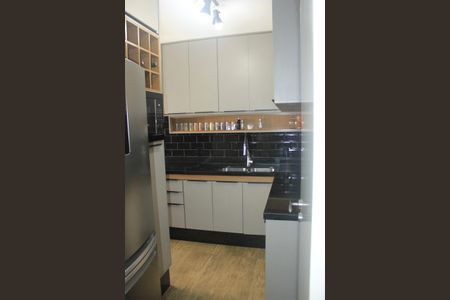 Apartamento à venda com 59m², 2 quartos e 1 vagaCozinha com lavanderia 