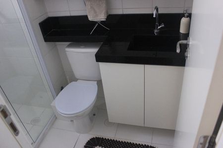 Apartamento à venda com 59m², 2 quartos e 1 vagaBanheiro social 