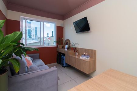 Sala de apartamento para alugar com 1 quarto, 46m² em Petrópolis, Porto Alegre