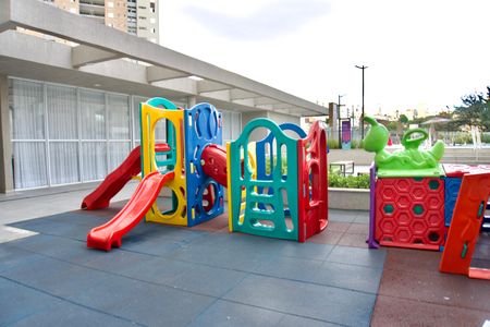 Apartamento para alugar com 79m², 3 quartos e 2 vagasÁrea Comum - Playground