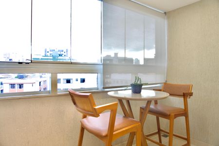 Sala - Varanda de apartamento para alugar com 3 quartos, 79m² em Nova Suíça, Belo Horizonte