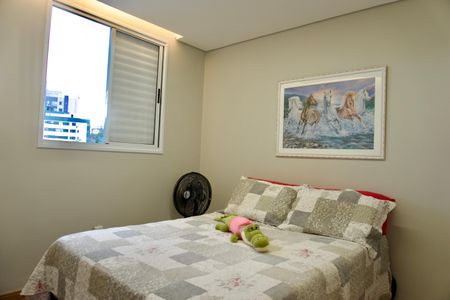 Apartamento para alugar com 79m², 3 quartos e 2 vagasQuarto 2