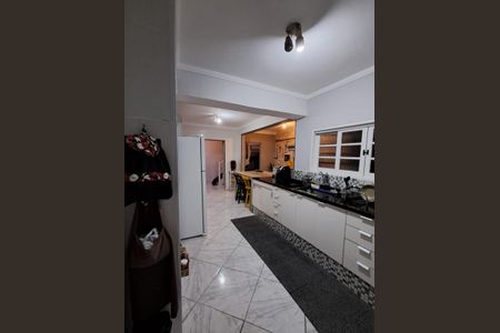 Casa à venda com 133m², 2 quartos e 1 vaga Casa à venda com 133m², 2 quartos e 1 vagaCozinha