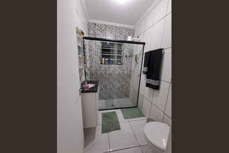 Casa à venda com 133m², 2 quartos e 1 vaga Casa à venda com 133m², 2 quartos e 1 vagaBanheiro