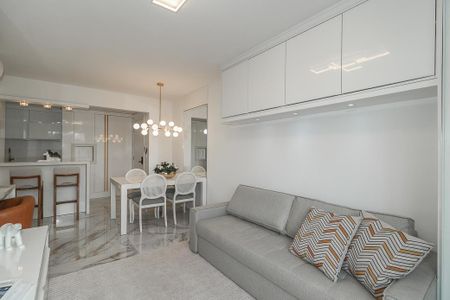Sala de apartamento à venda com 1 quarto, 54m² em Três Figueiras, Porto Alegre