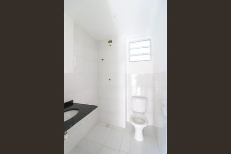 Apartamento à venda com 47m², 2 quartos e 1 vaga Apartamento à venda com 47m², 2 quartos e 1 vagaBanheiro