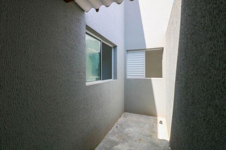 Quintal de apartamento para alugar com 2 quartos, 47m² em Jardim dos Ipes, São Paulo