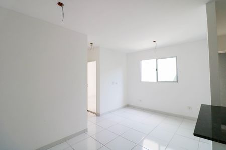 Apartamento à venda com 47m², 2 quartos e 1 vaga Apartamento à venda com 47m², 2 quartos e 1 vagaSala
