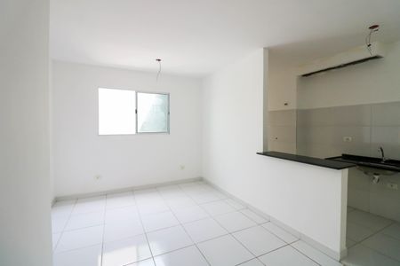 Sala de apartamento para alugar com 2 quartos, 47m² em Jardim dos Ipes, São Paulo
