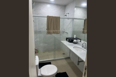Apartamento para alugar com 130m², 3 quartos e 1 vaga Apartamento para alugar com 130m², 3 quartos e 1 vagaBanheiro