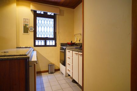 Cozinha  de apartamento à venda com 1 quarto, 55m² em Independência, Porto Alegre