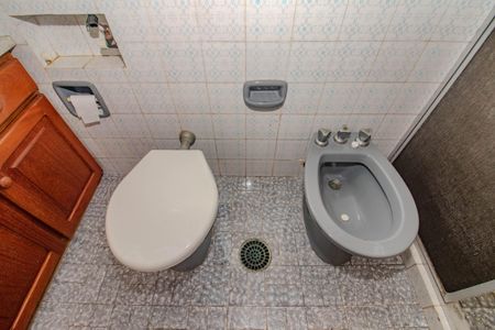 Apartamento para alugar com 111m², 3 quartos e sem vaga Apartamento para alugar com 111m², 3 quartos e sem vagaBanheiro Social