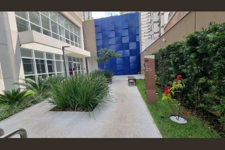 Apartamento para alugar com 67m², 2 quartos e 1 vaga