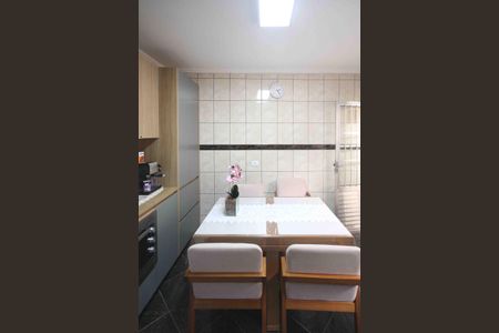 Casa à venda com 262m², 4 quartos e 1 vaga