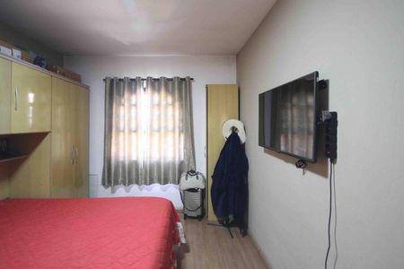 Casa à venda com 262m², 4 quartos e 1 vaga