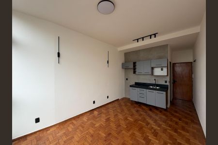 Kitnet/Studio à venda com 1 quarto, 26m² em Funcionários, Belo Horizonte