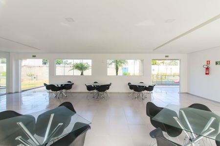 Apartamento para alugar com 46m², 2 quartos e 1 vagaÁrea comum - Salão de festas