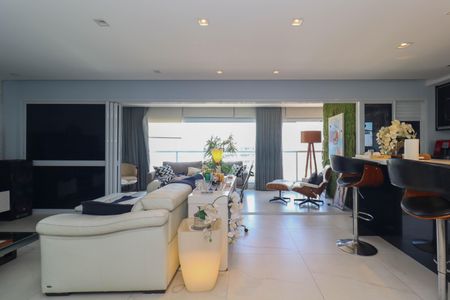 Apartamento para alugar com 84m², 1 quarto e 2 vagas Apartamento para alugar com 84m², 1 quarto e 2 vagasSala