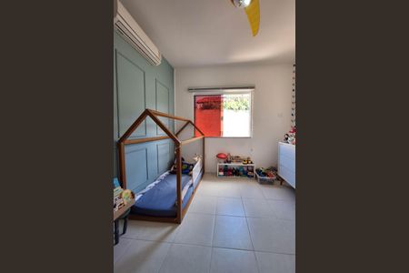 Casa de condomínio à venda com 180m², 3 quartos e 2 vagas Casa de condomínio à venda com 180m², 3 quartos e 2 vagasQuarto 1