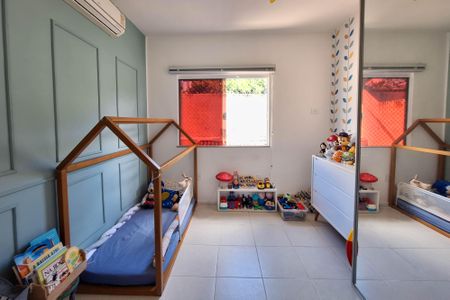 Vista do Quarto 1 de casa de condomínio à venda com 3 quartos, 180m² em Badu, Niterói