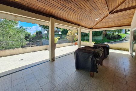 Casa de condomínio à venda com 180m², 3 quartos e 2 vagas Casa de condomínio à venda com 180m², 3 quartos e 2 vagasÁrea comum