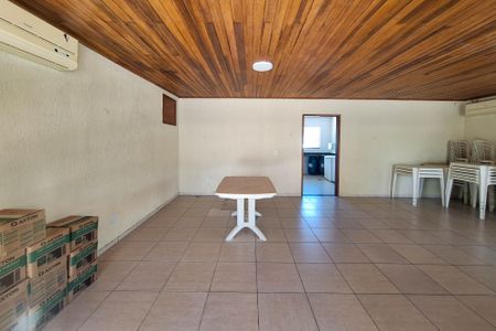 Casa de condomínio à venda com 180m², 3 quartos e 2 vagas Casa de condomínio à venda com 180m², 3 quartos e 2 vagasÁrea comum