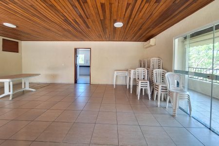 Casa de condomínio à venda com 180m², 3 quartos e 2 vagas Casa de condomínio à venda com 180m², 3 quartos e 2 vagasÁrea comum