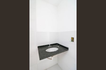 Apartamento à venda com 47m², 2 quartos e 1 vaga Apartamento à venda com 47m², 2 quartos e 1 vagaBanheiro