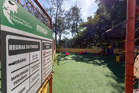 Apartamento para alugar com 56m², 2 quartos e 1 vagaParque infantil