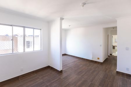 Sala de apartamento para alugar com 2 quartos, 56m² em Interlagos, São Paulo