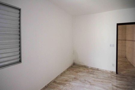 Quarto de casa para alugar com 1 quarto, 30m² em Vila California, São Paulo