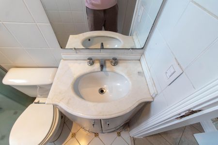 Apartamento à venda com 90m², 2 quartos e 2 vagasBANHEIRO DA SUITE 2