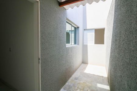 Quintal de apartamento para alugar com 2 quartos, 47m² em Jardim dos Ipes, São Paulo