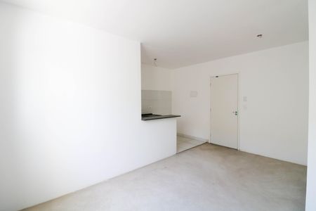 Sala de apartamento para alugar com 2 quartos, 47m² em Jardim dos Ipes, São Paulo